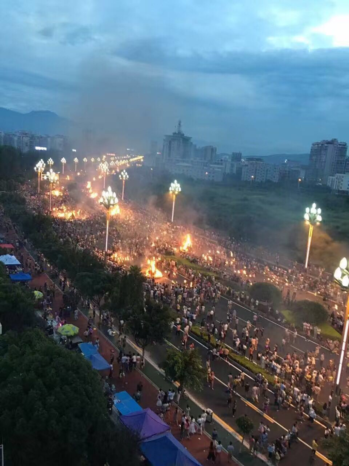 火把節(jié)4 火把節(jié)4