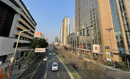 超1200根智慧路燈！ 華體科技“多桿合一”智慧路燈即將為成都一環(huán)路增光