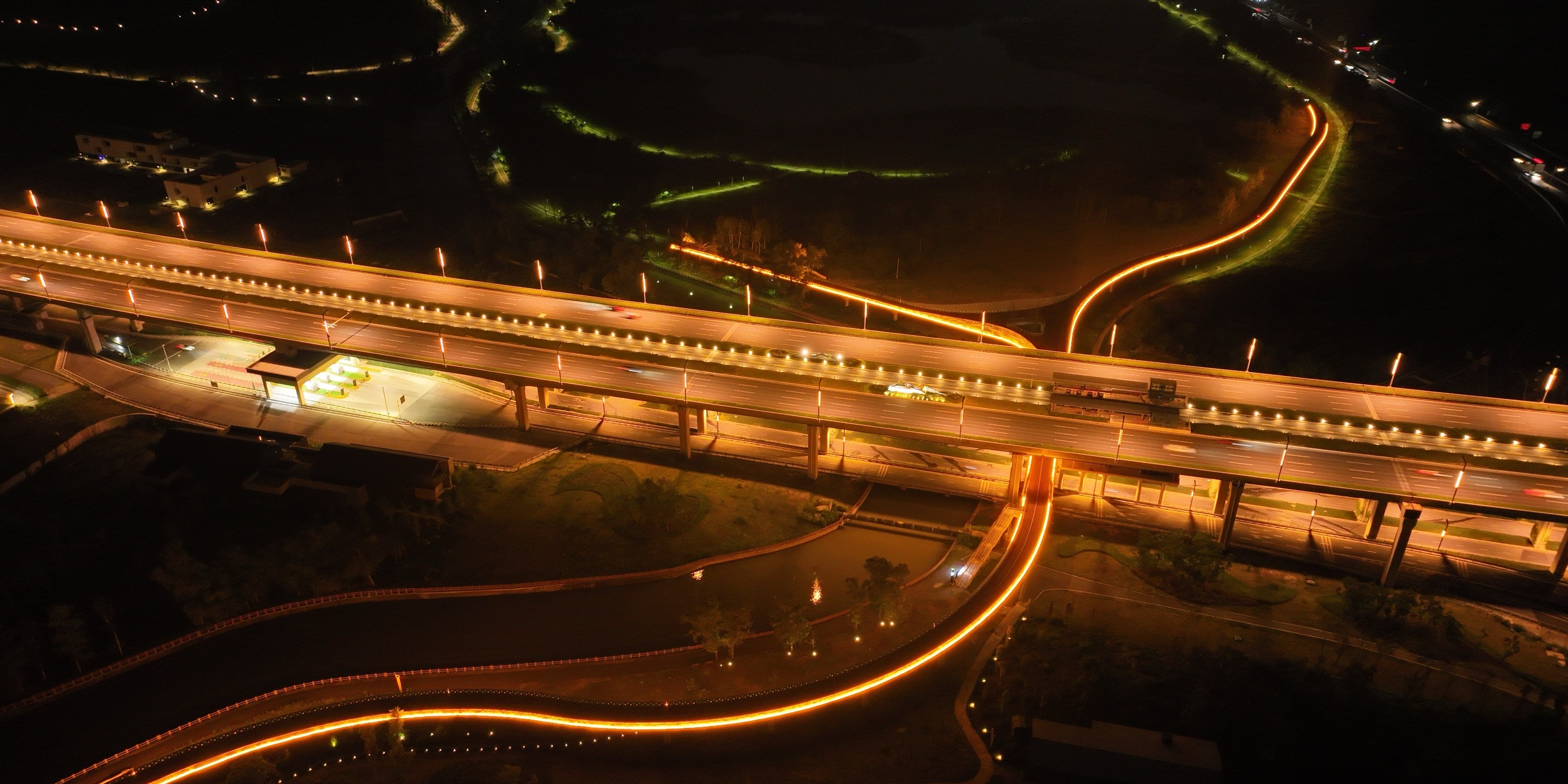 “華體智造”守護(hù)賽事榮耀，環(huán)球生態(tài)公園續(xù)寫賽事名城精彩